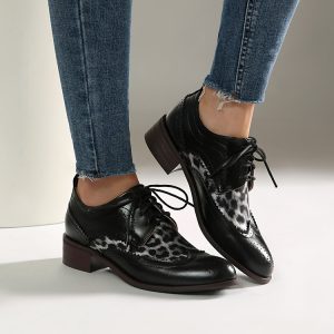 Women's Retro Round Toe Block Heel Flat Shoes